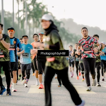 Runner Photo 6683247