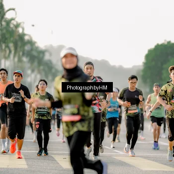 Runner Photo 6683263