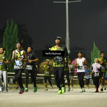 Runner Photo 6683318
