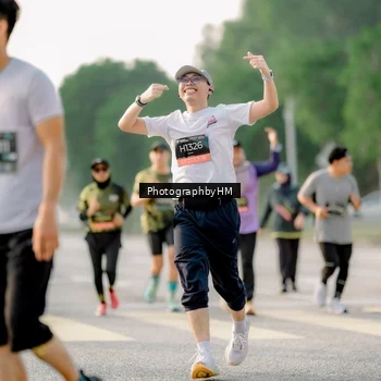 Runner Photo 6683381