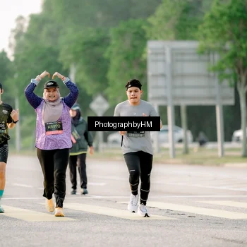 Runner Photo 6683393