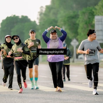 Runner Photo 6683403