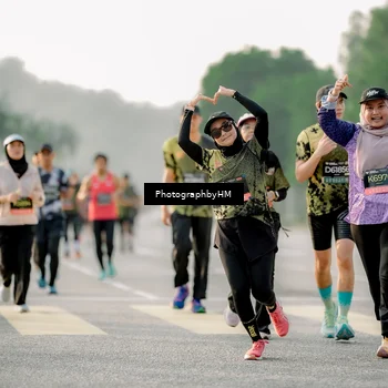 Runner Photo 6683411