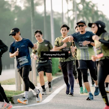 Runner Photo 6683424