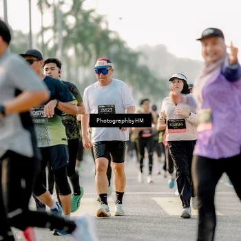 Runner Photo 6683432