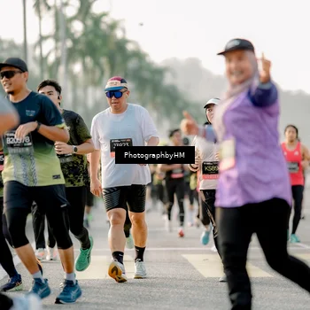 Runner Photo 6683435