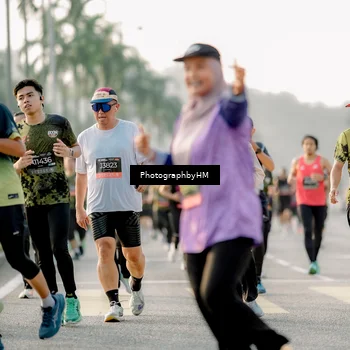 Runner Photo 6683438