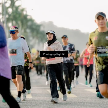 Runner Photo 6683440