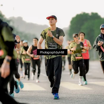 Runner Photo 6683455