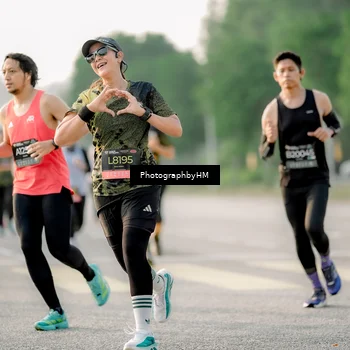Runner Photo 6683480