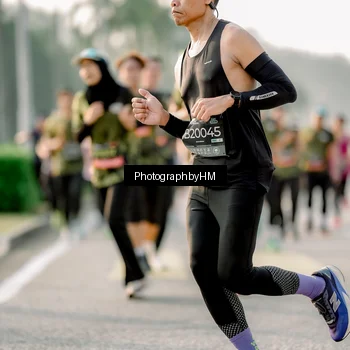 Runner Photo 6683516