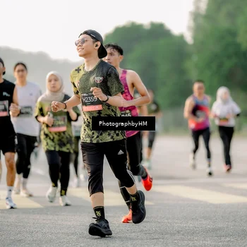 Runner Photo 6683548