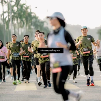 Runner Photo 6683549