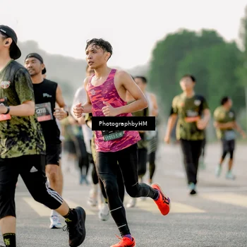 Runner Photo 6683555