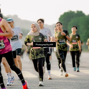 Runner Photo 6683560