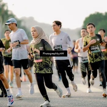 Runner Photo 6683563