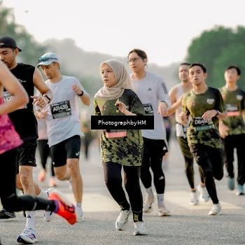 Runner Photo 6683565