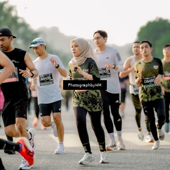 Runner Photo 6683571