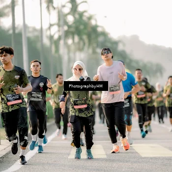 Runner Photo 6683615