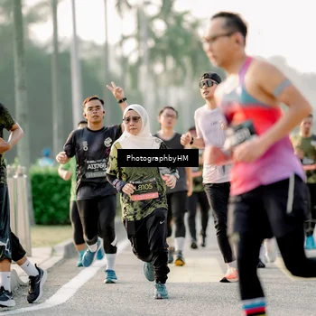 Runner Photo 6683624