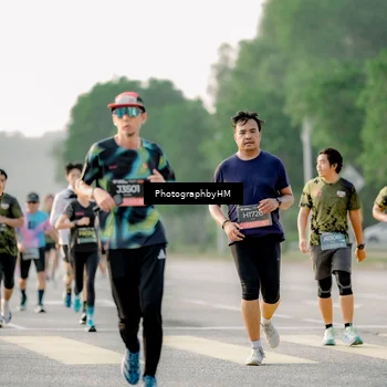 Runner Photo 6683627