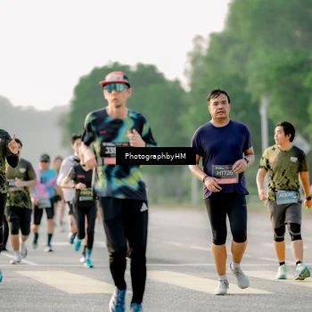 Runner Photo 6683635
