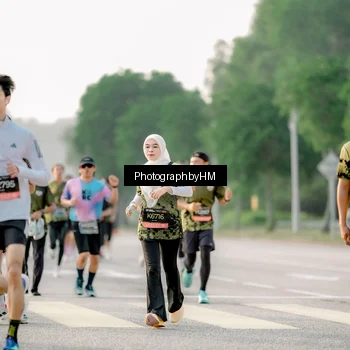 Runner Photo 6683653