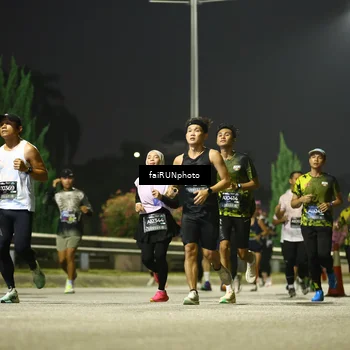 Runner Photo 6683656