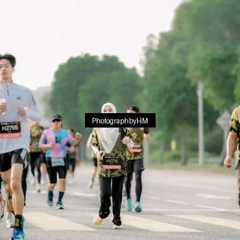 Runner Photo 6683660
