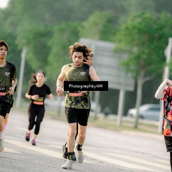 Runner Photo 6683697