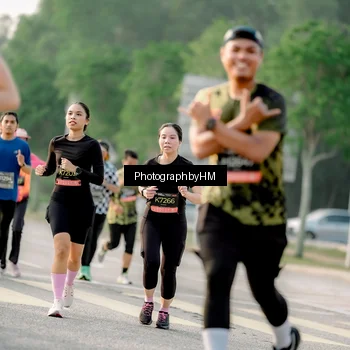 Runner Photo 6683729
