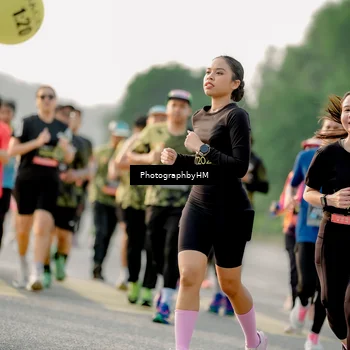 Runner Photo 6683743