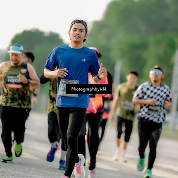 Runner Photo 6683758
