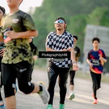 Runner Photo 6683775