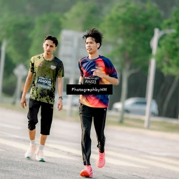 Runner Photo 6683785