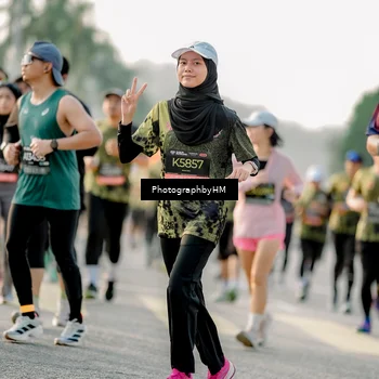 Runner Photo 6683801