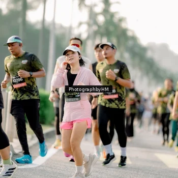 Runner Photo 6683816