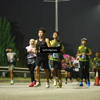 Runner Photo 6683825