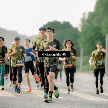Runner Photo 6683844
