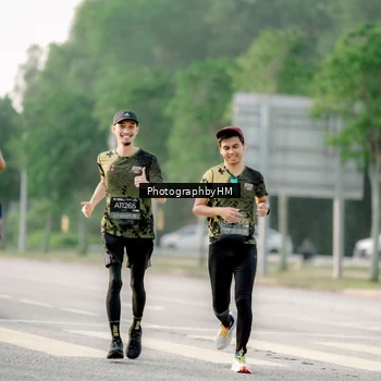 Runner Photo 6683856