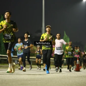 Runner Photo 6683861