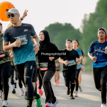 Runner Photo 6683902