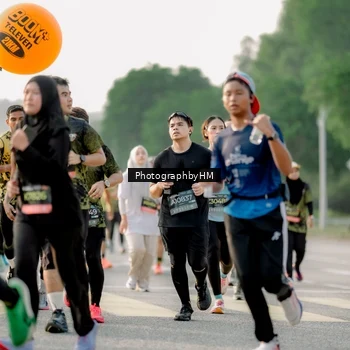 Runner Photo 6683905