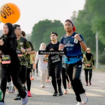 Runner Photo 6683906
