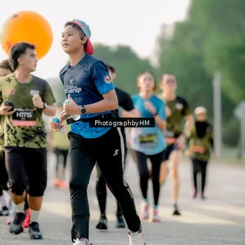 Runner Photo 6683913