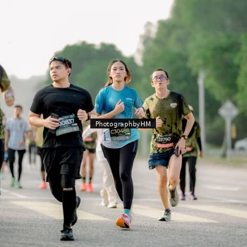 Runner Photo 6683914