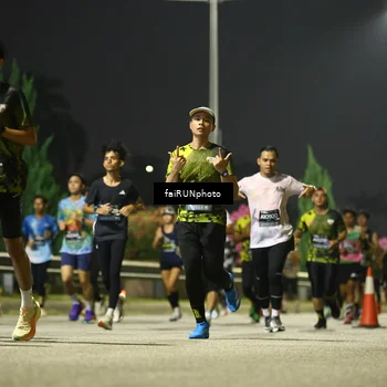 Runner Photo 6683933