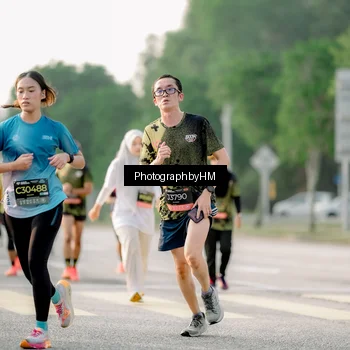 Runner Photo 6683942