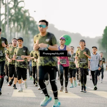 Runner Photo 6683974
