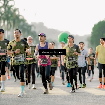 Runner Photo 6683984